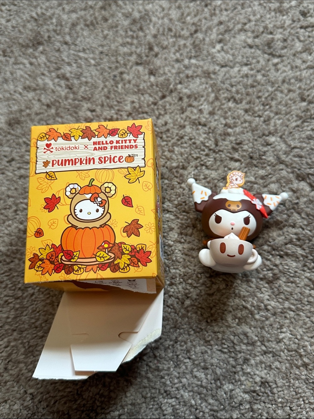 tokidoki x Hello Kitty Pumpkin Spice Collectible Figure - Kuromi
